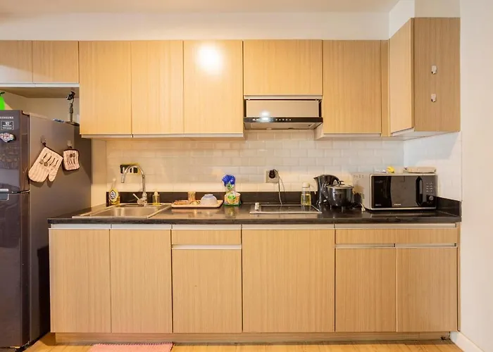 Apartment Two Maridien 41stflr -minimalist Functional Manila