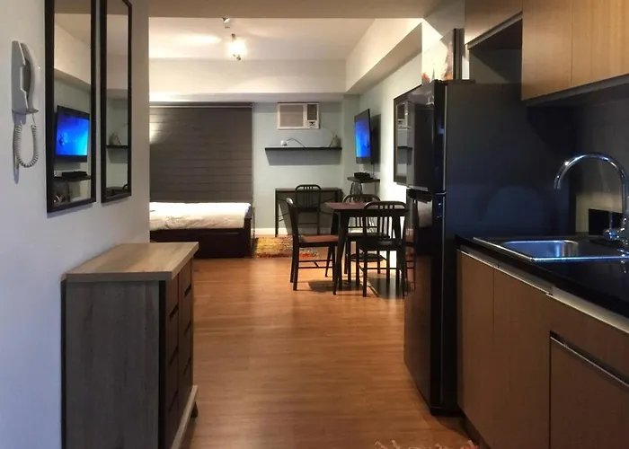 Two Maridien 41stflr -minimalist Functional Apartment *