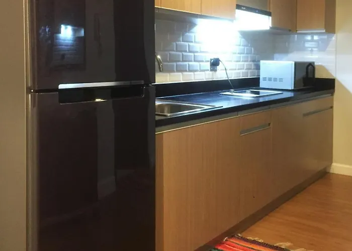Two Maridien 41stflr -minimalist Functional Apartment