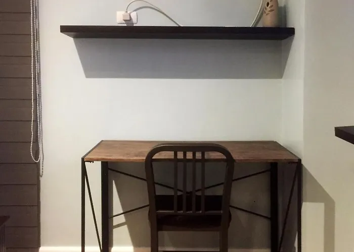 Apartment Two Maridien 41stflr -minimalist Functional *